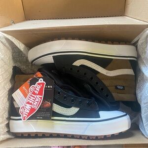 Vans Sk8-Hi MTE 2.0 DX 'Dirt'